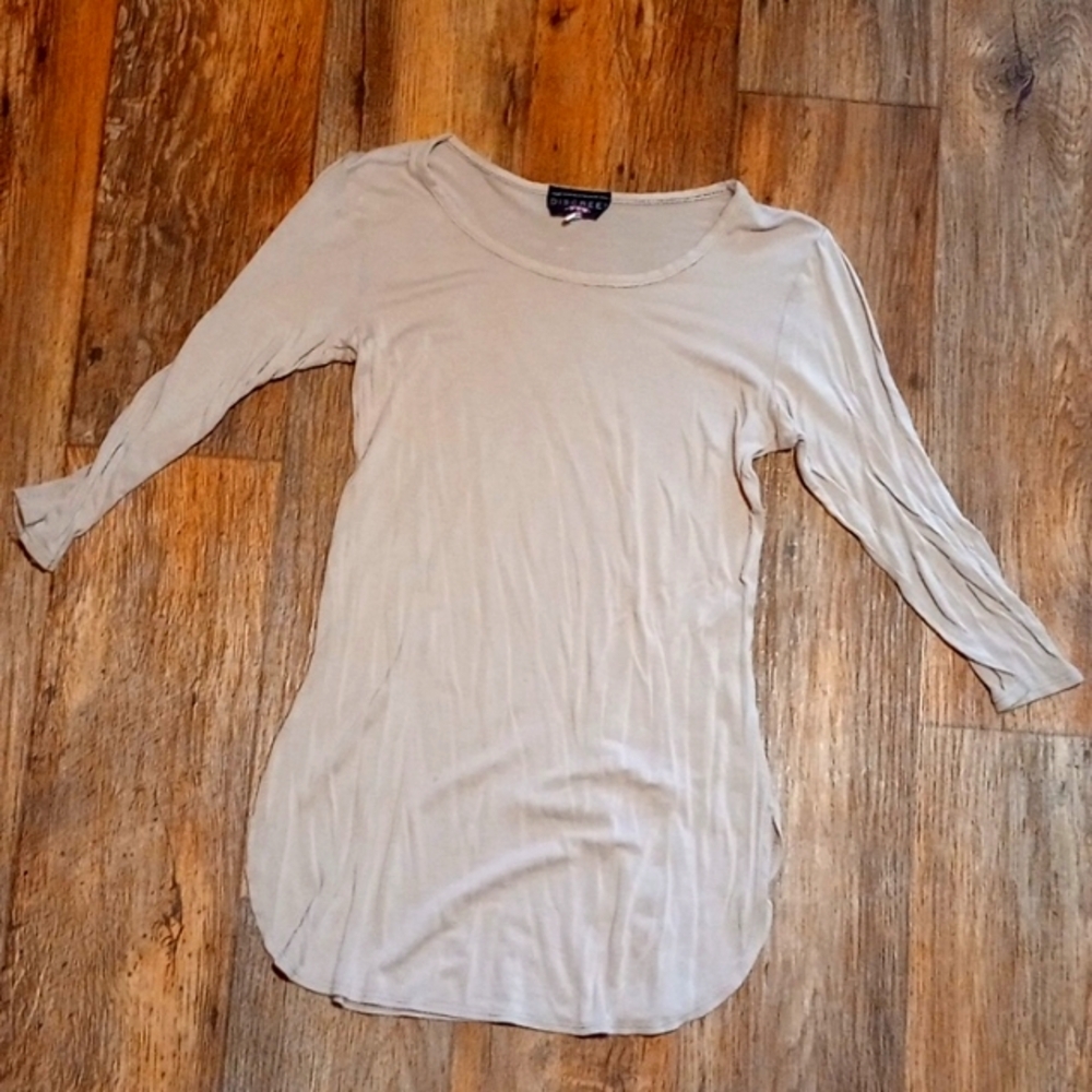 Discreet Cute Beige Knit Top 3/4 Sleeve Tee Small